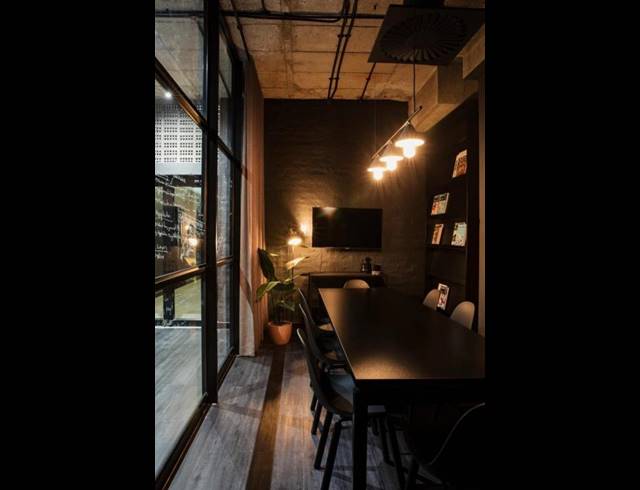 2 BEDROOM APARTMENT FOR SALE IN SANDOWN